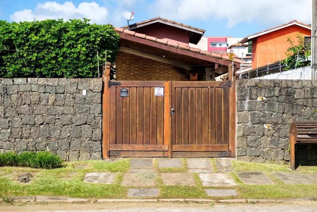 Bh4 - Bh4: Casa Com Piscina Ao Lado Da Praia Grande Убатуба Экстерьер фото